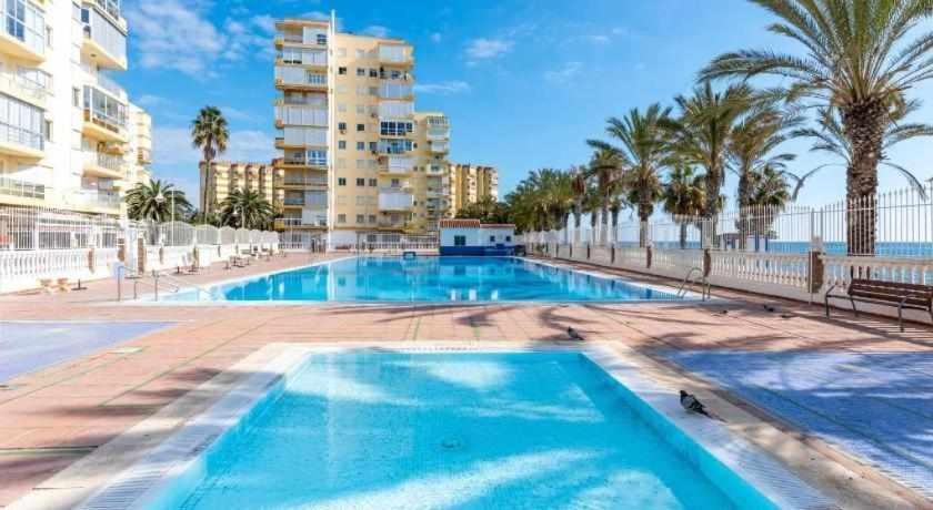 Hoja Cala Apartment 阿尔加罗沃 外观 照片