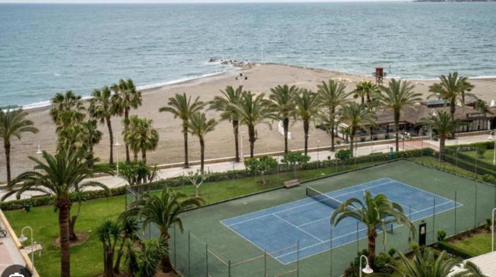 Hoja Cala Apartment 阿尔加罗沃 外观 照片